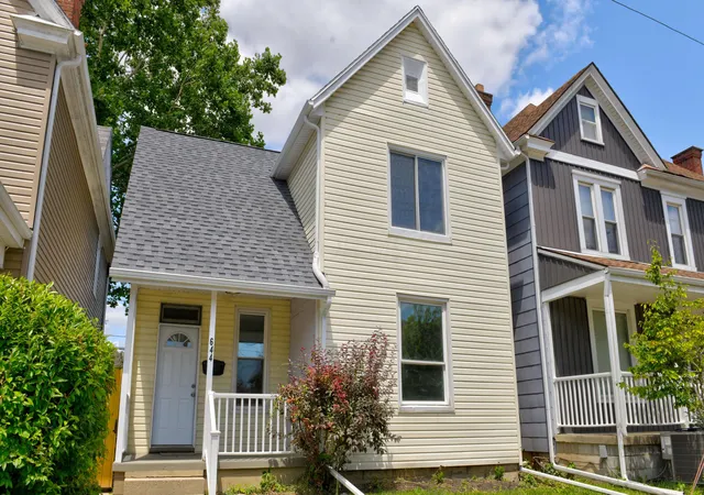 Photo 2 of Single family home for sale at 644 E Whittier St, Columbus, OH 43206 | MLS# 226027882 | Listing updated on 2026-08-28