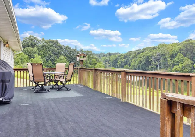 3rd image of 3485 Township Road 418 Nw, Somerset, OH 43783 | MLS# 226028405