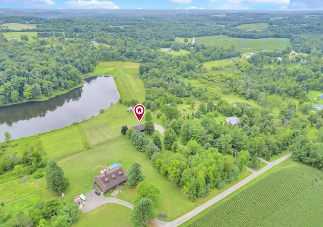 4th image of 3485 Township Road 418 Nw, Somerset, OH 43783 | MLS# 226028405