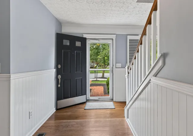 Photo 4 of Single family home for sale at 197 Chasely Cir, Powell, OH 43065 | MLS# 226027777 | Listing updated on 2026-08-05