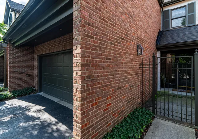 2nd image of 5219 Willow Grv Pl S, Dublin, OH 43017