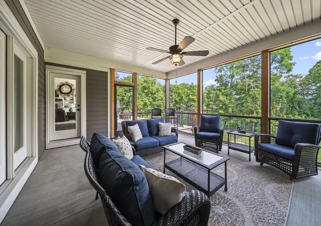Photo 4 of Single family home for sale at 277 Robin Pl, Canal Winchester, OH 43110 | MLS# 226027976 | Listing updated on 2026-09-21