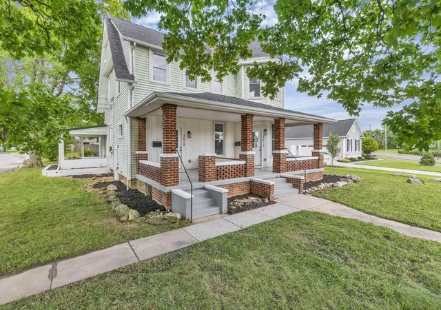 3rd image of 3610-3612 Grove City Rd, Grove City, OH 43123 | MLS# 226027833