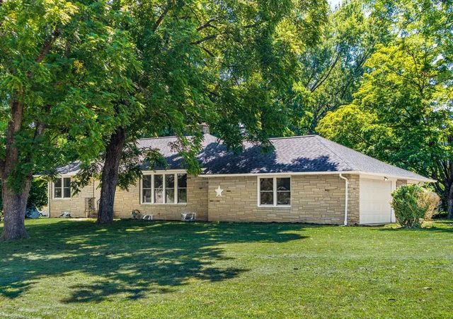 Photo 2 of Single family home for sale at 89 Limestone Blvd, Chillicothe, OH 45601 | MLS# 226027898 | Listing updated on 2026-09-10