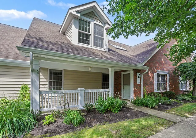 1st image of 213 Shannon Ln, Granville, OH 43023 | MLS# 226028755