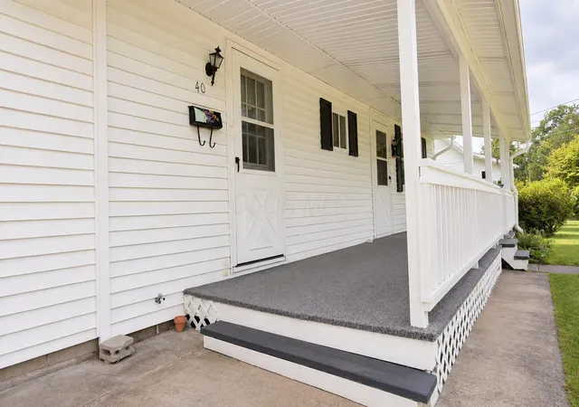 Photo 4 of Single family home for sale at 40 Sunset Dr, Mcconnelsville, OH 43756 | MLS# 226028230 | Listing updated on 2026-09-23