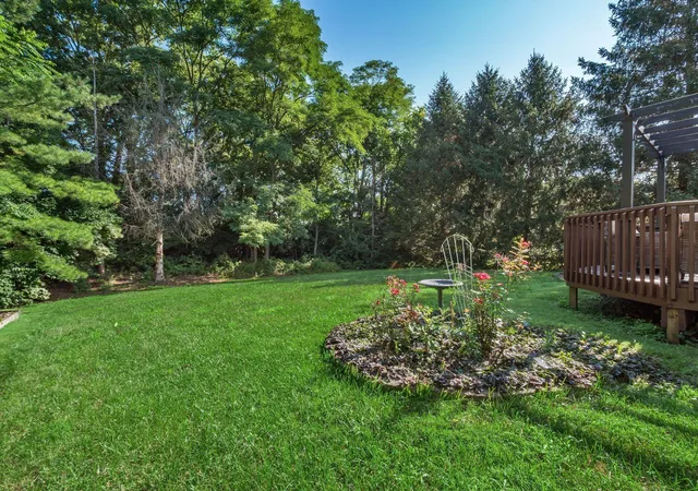 image of 6380 Rossmore Ln, Canal Winchester, OH 43110 | MLS# 226028083