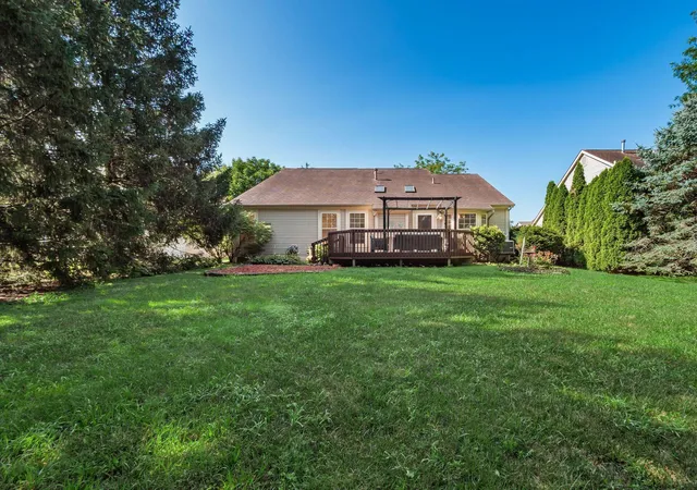 image of 6380 Rossmore Ln, Canal Winchester, OH 43110 | MLS# 226028083