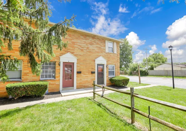 3rd image of 1746 Pine Tree St S, Columbus, OH 43229
