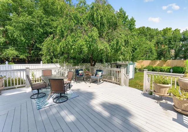 Photo 1 of Sale Pending at 202 Deland Ave, Columbus, OH 43214 | MLS# 226028171 | Listing updated on 2026-09-12