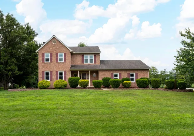 2nd image of 11125 Huntington Wy Nw, Pickerington, OH 43147 | MLS# 226027940