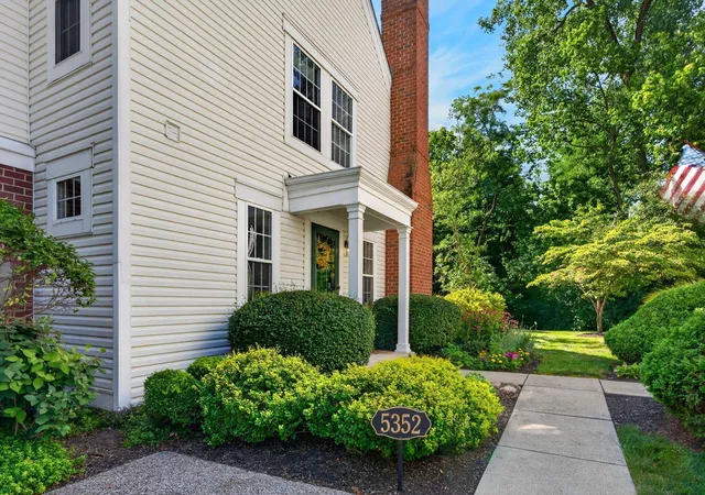 4th image of 5352 Aubrey Loop, Dublin, OH 43016