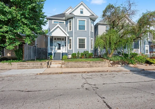 Photo 1 of Single family home for sale at 242 S Cypress Ave, Columbus, OH 43223 | MLS# 226028165 | Listing updated on 2026-09-16