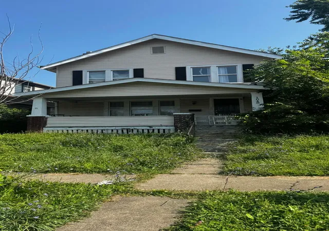 Photo 1 of Single family home for sale at 1048 E 15th Avenue, Columbus, OH 43211 | MLS# 226028005 | Listing updated on 2026-07-29