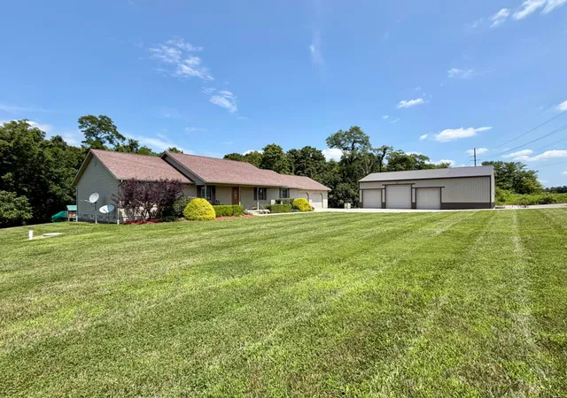 3rd image of 11303 State Route 28, Frankfort, OH 45628 | MLS# 226028100