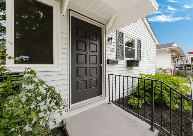 Photo 3 of Single family home for sale at 510 Pierce Ave, Columbus, OH 43213 | MLS# 226028053 | Listing updated on 2026-08-03