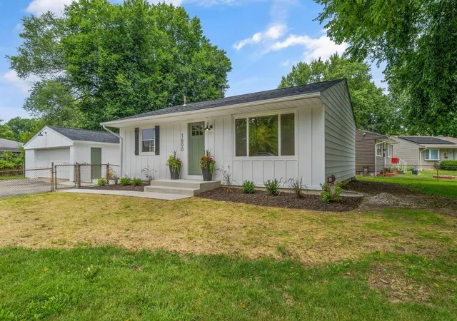 1st image of 1600 Koebel Rd, Columbus, OH 43207 | MLS# 226028603