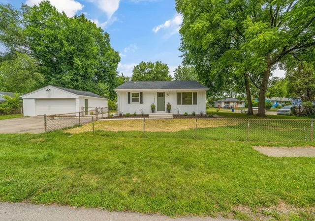 2nd image of 1600 Koebel Rd, Columbus, OH 43207 | MLS# 226028603