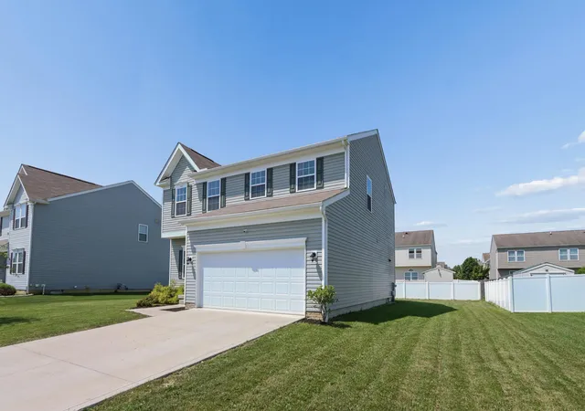 2nd image of 5605 Red Alder St, Groveport, OH 43125 | MLS# 226028509