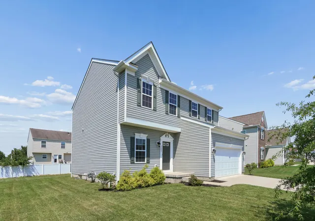 3rd image of 5605 Red Alder St, Groveport, OH 43125 | MLS# 226028509