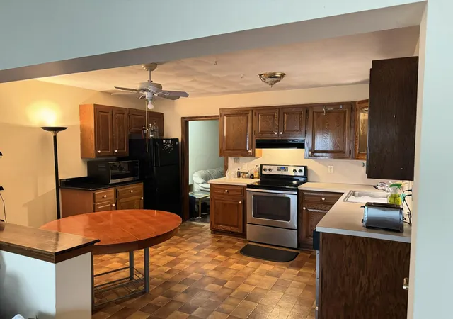 Photo 4 of Single family home for sale at 3908 Glenfield Rd, Columbus, OH 43232 | MLS# 226028118 | Listing updated on 2026-08-17