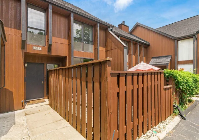 1st image of 4852 Crazy Horse Ln #2, Westerville, OH 43081 | MLS# 226028696