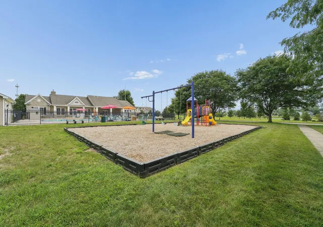 45th image of 4149 Town Square Dr, Canal Winchester, OH 43110 | MLS# 226028116