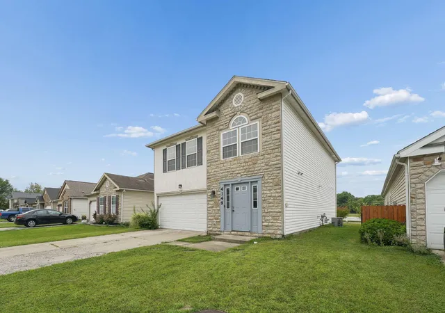 image of 4149 Town Square Dr, Canal Winchester, OH 43110 | MLS# 226028116