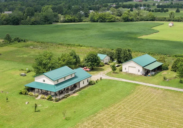 3rd image of 241 Blain Ln, Greenfield, OH 45123 | MLS# 226028156