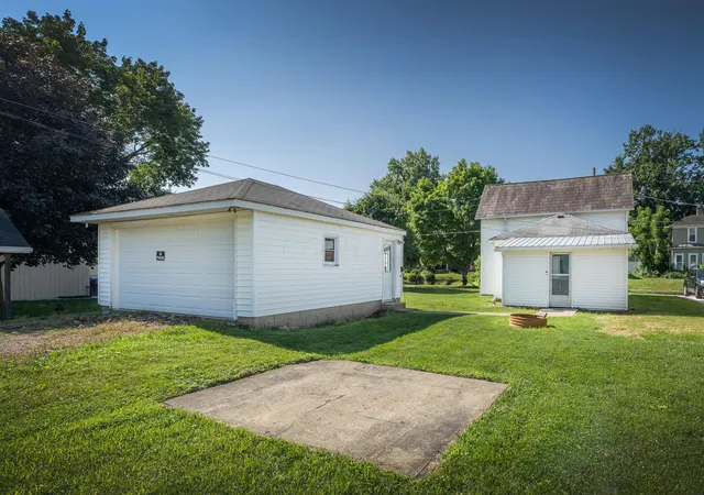 5th image of 505 E Burgess St, Mount Vernon, OH 43050 | MLS# 226028130