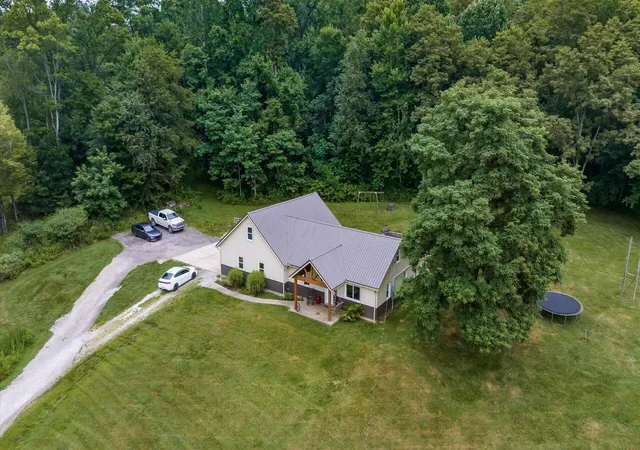 55th image of 1835 Lutz Ln, Zanesville, OH 43701 | MLS# 226028136