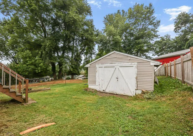 19th image of 2122 Norwood Blvd, Zanesville, OH 43701 | MLS# 226028134