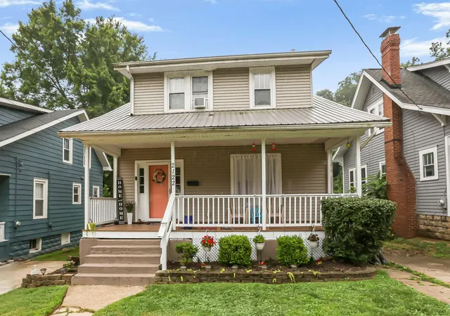 1st image of 2122 Norwood Blvd, Zanesville, OH 43701 | MLS# 226028134