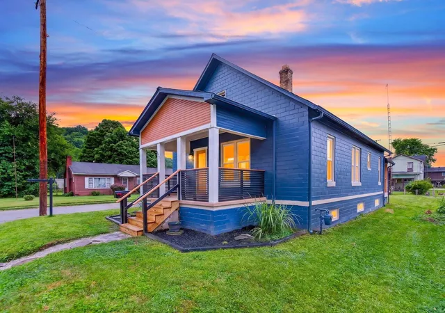 2nd image of 897 E 2nd St, Logan, OH 43138 | MLS# 226028501