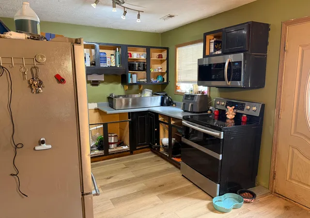 5th image of 1060 Terry St, Lancaster, OH 43130 | MLS# 226028595