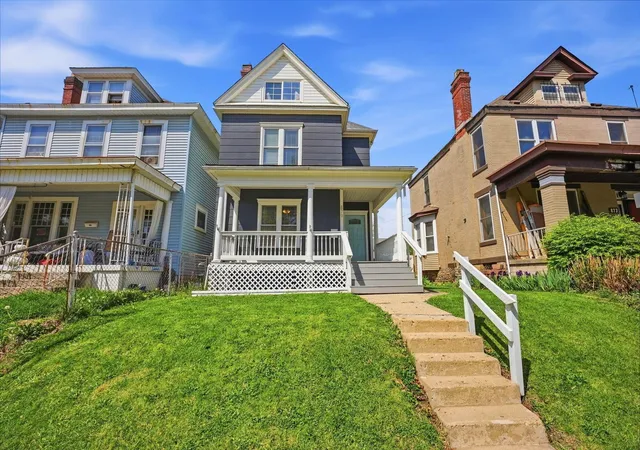 2nd image of 879 Linwood Ave, Columbus, OH 43206 | MLS# 226028465
