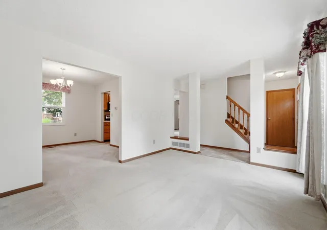 5th image of 658 Lynnfield Dr, Westerville, OH 43081 | MLS# 226028153