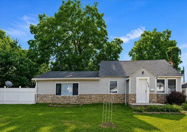 1st image of 359 N Sylvan Ave, Columbus, OH 43204 | MLS# 226029579