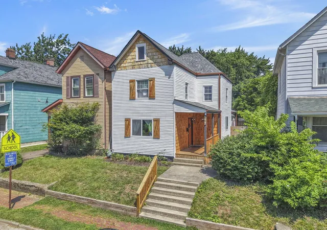 1st image of 680 Stewart Ave, Columbus, OH 43206 | MLS# 226029011