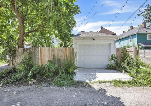 42nd image of 680 Stewart Ave, Columbus, OH 43206 | MLS# 226029011