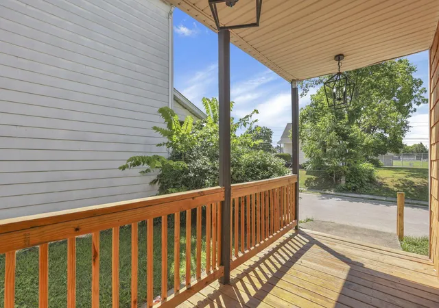 Photo 4 of Single family home for sale at 680 Stewart Ave, Columbus, OH 43206 | MLS# 226029011 | Listing updated on 2026-09-28