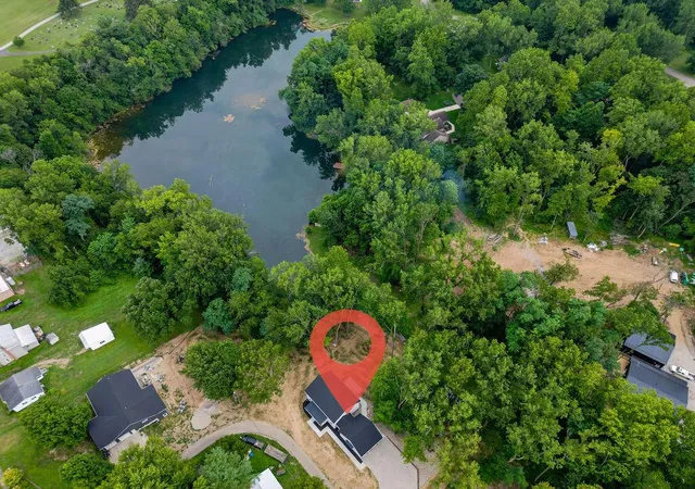 Photo 1 of Single family home for sale at 124 E Walnut St, Chesterville, OH 43317 | MLS# 226028390 | Listing updated on 2026-09-29