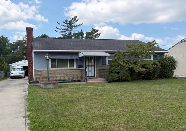 1st image of 881 S Brinker Ave, Columbus, OH 43204 | MLS# 226028767