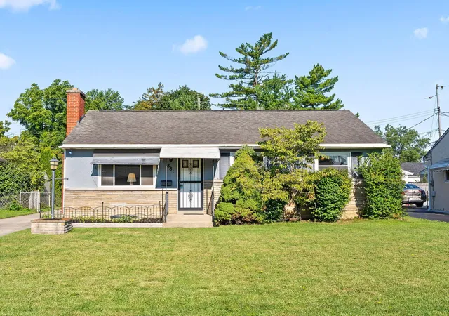 2nd image of 881 S Brinker Ave, Columbus, OH 43204 | MLS# 226028767