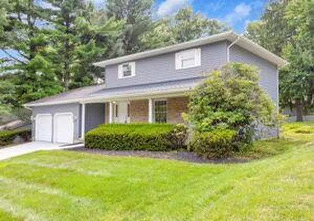 1st image of 1755 Stonewall Dr, Newark, OH 43055 | MLS# 226028182
