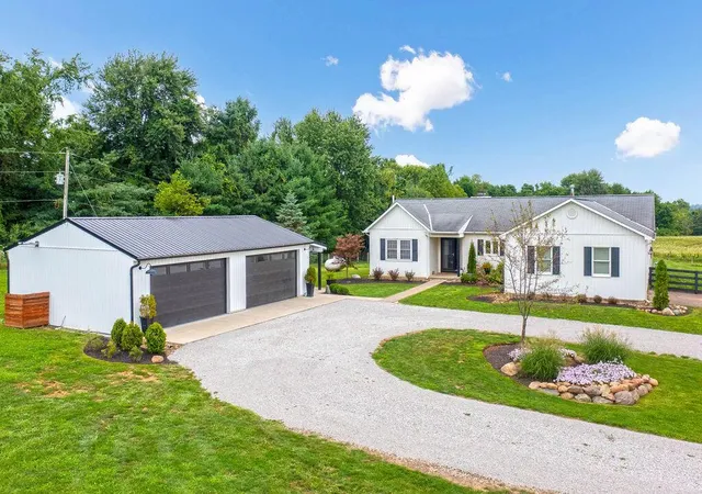3rd image of 9734 Miller Rd Nw, Johnstown, OH 43031 | MLS# 226028233