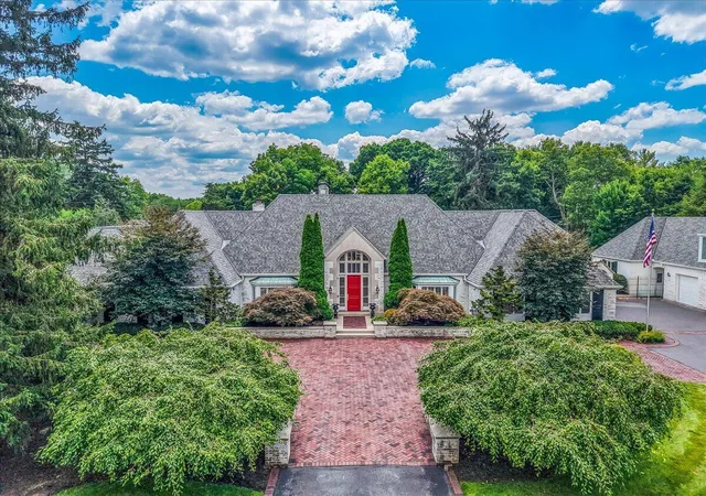 1st image of 2777 Mccoy Rd, Columbus, OH 43220 | MLS# 226029601