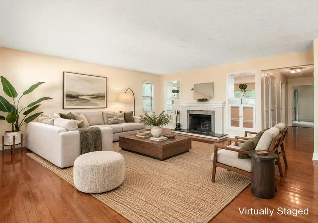 Photo 1 of Condo for sale at 1731 Arlingate Dr S, Columbus, OH 43220 | MLS# 226028385 | Listing updated on 2026-10-27