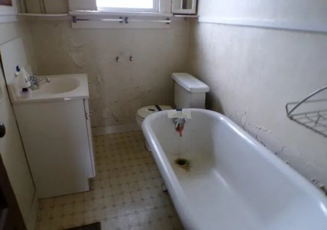 Photo 5 of Sale Pending at 219 Lexington Ave, Mansfield, OH 44907 | MLS# 226028203 | Listing updated on 2026-08-03
