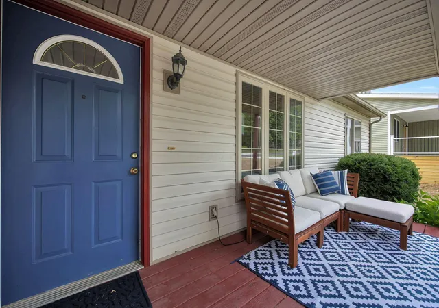 2nd image of 177 Lakeview Heights Dr, Howard, OH 43028 | MLS# 226028223